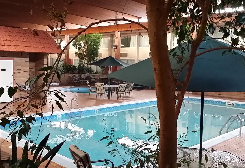 Travelodge By Wyndham גיילורד מראה חיצוני תמונה